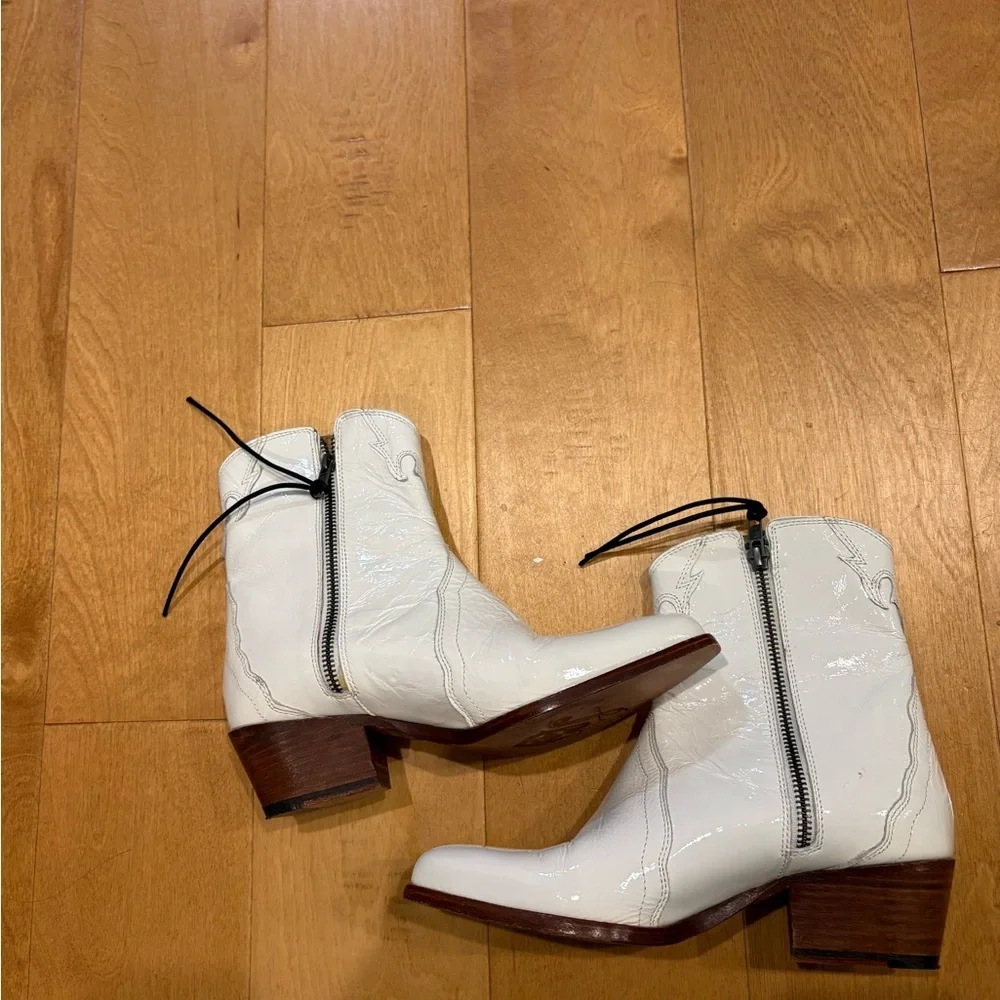 Free People New Frontier Western ankle boot bootie cowgirl white 37 7